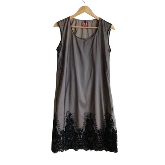 Save the Queen Dress XL Gray and Black Sleeveless Satin - Picture 2 of 16